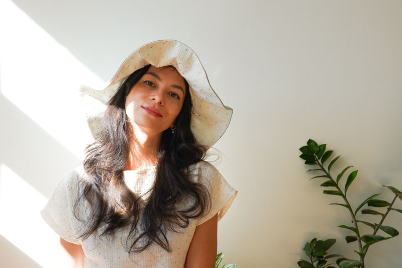 Střih a podrobný návod jak ušít dámský letní klobouk (oboustranný) se širokou krempou