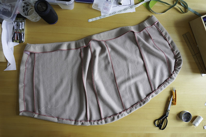 Jak ušít dámskou zavinovací pouzdrovou sukni - podrobný foto návod šití