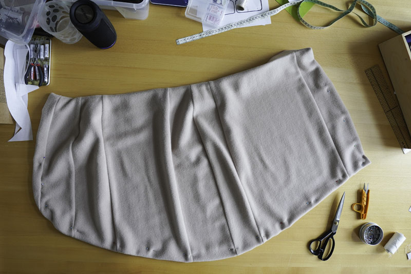 Jak ušít dámskou zavinovací pouzdrovou sukni - podrobný foto návod šití