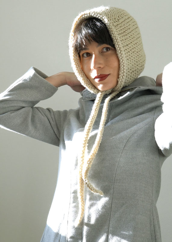 Návod na dámský pletený čepeček / karkulku zdarma