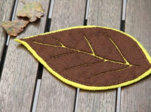 Návod na prostírání z filcu (snadné vyrábění pro děti - jednoduché DIY)