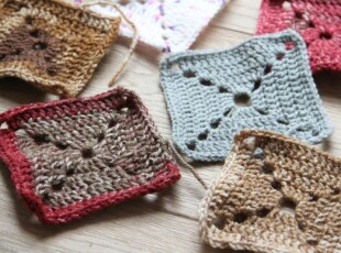 Návod na základní háčkovaný čtverec (granny square)