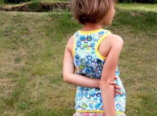 Střih na dětské tílko