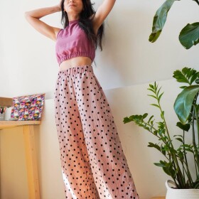 Dnes začínají prázdniny a končí 25% sleva na nový střih dámských kalhot UNWIND. Ještě ji stíháš, tak šup pro něj a protanči v nich léto!

PDF 👉 https://prosikulky.cz/produkt/strih-damske-siroke-letni-kalhoty
Papír 👉 https://www.sitijakozivotnistyl.cz/strih-damske-siroke-letni-kalhoty/

#Prosikulky #udrzitelnamoda #damskystrih #prosikulkycz #strihyobleceni #diyfashion