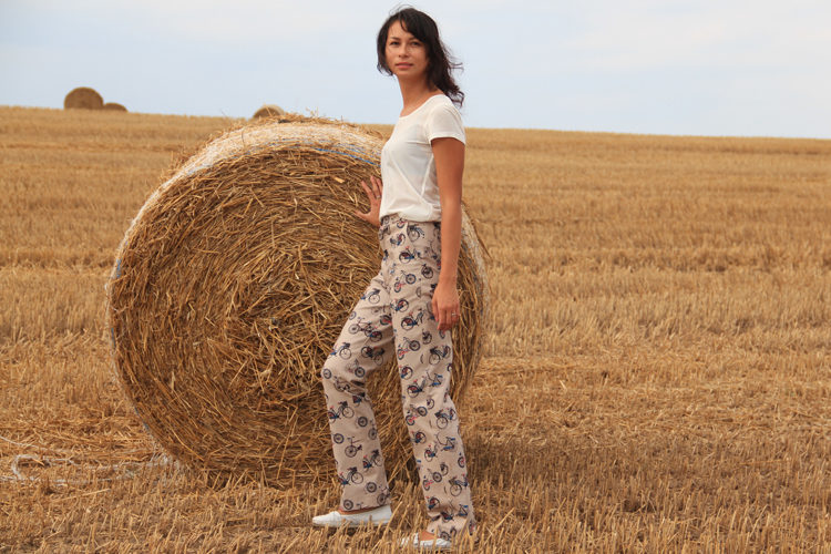 Video návod jak ušít kalhoty krok za krokem + střih na dámské kalhoty