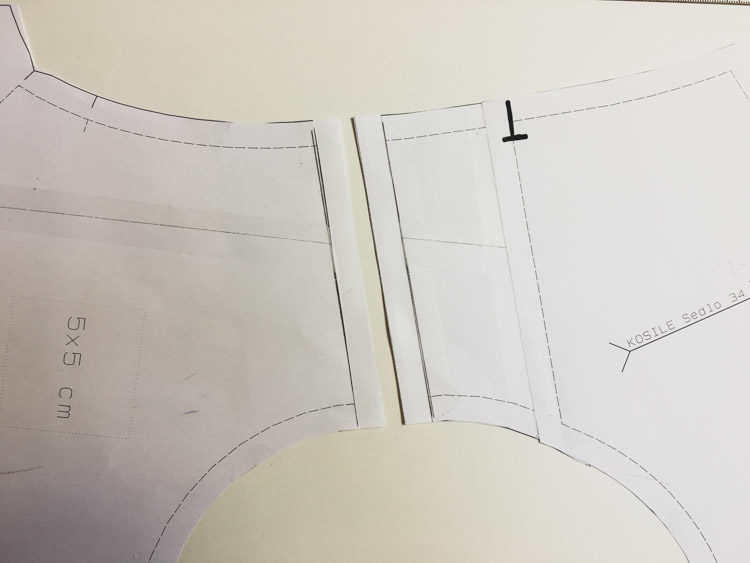 Jak se šije zkušební model / posunutí ramenního švu