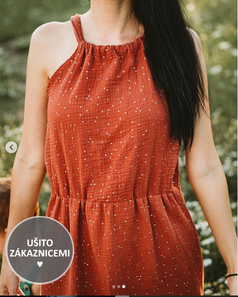 Střih na dámské dlouhé šaty - ušila Klára Š.