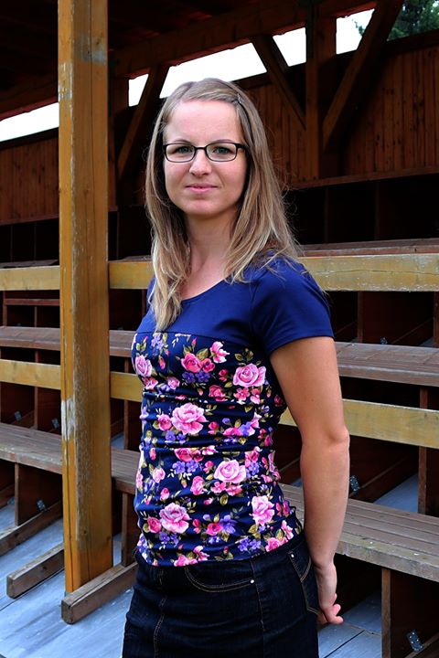 Střih na dámské tričko YOGA