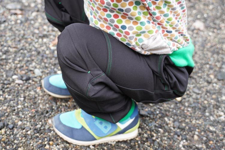 Střih - dětské softshellové kalhoty rostoucí