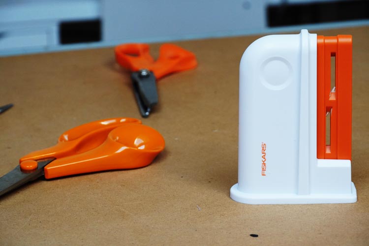 Fiskars Universal Scissor Sharpener