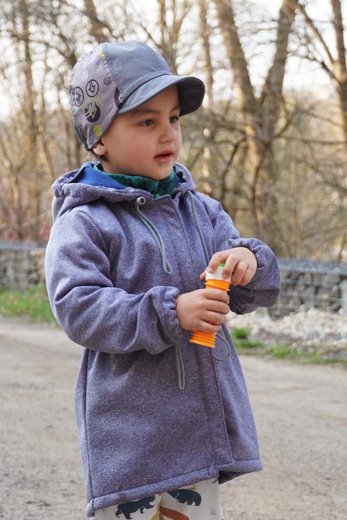 Střih a návod na dětskou bundu