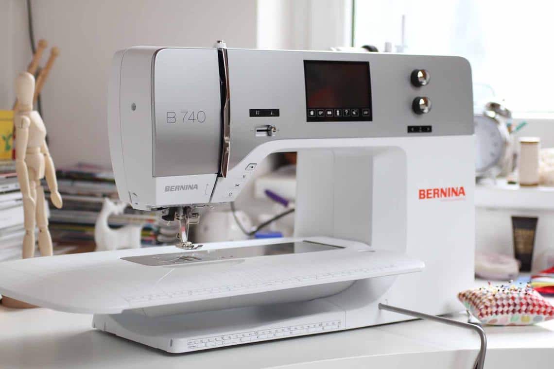 Jak vybrat šicí stroj - Bernina 740