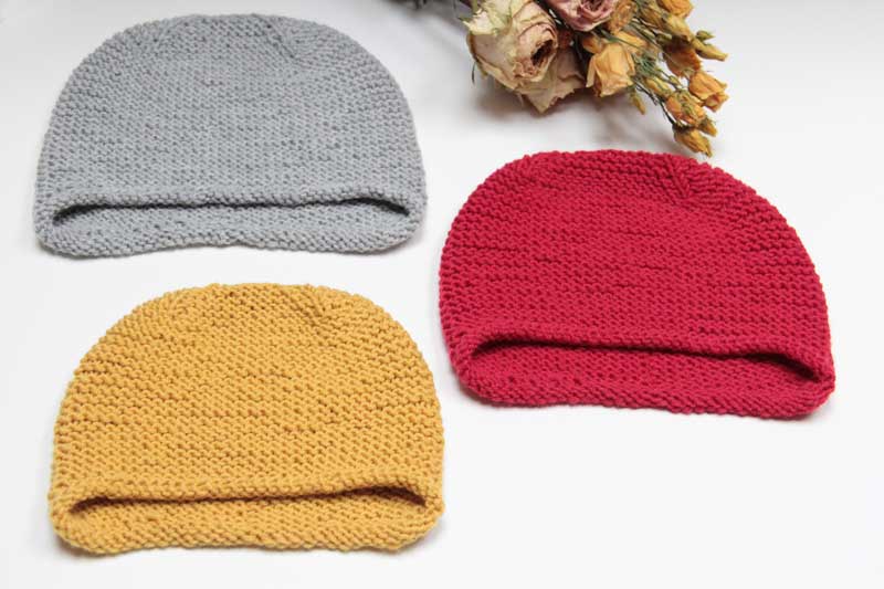 Návod na jednoduchou dětskou nebo dámskou pletenou čepici přes uši