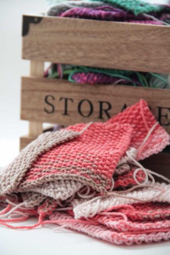 Projekt leden / únor 2017 - ručně pletená deka ve stylu patchwork